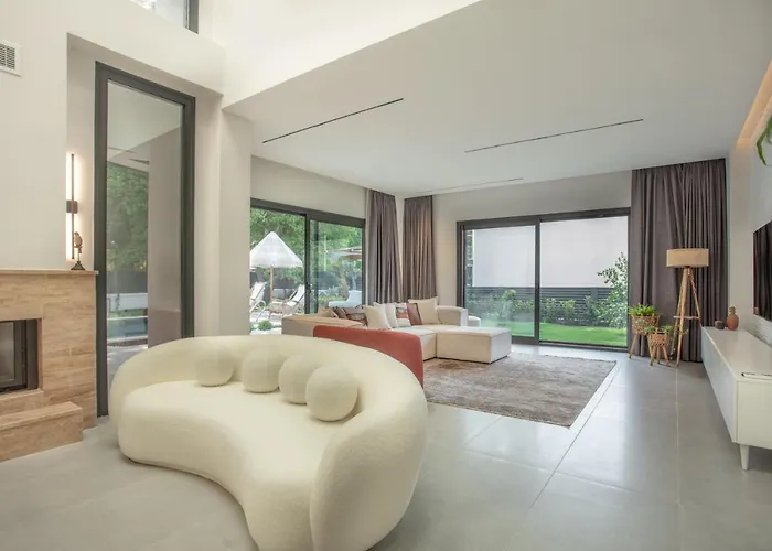 Villa Enclave Luxury,pool And Nature At Marmaris