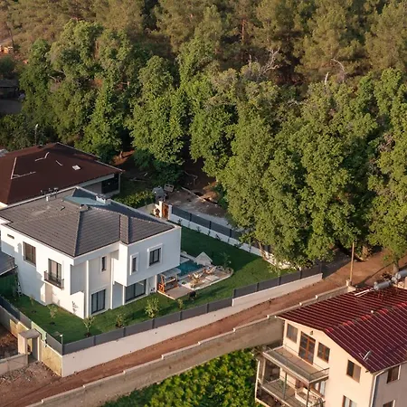 Enclave Luxury,pool And Nature At